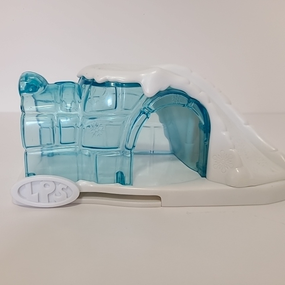 LITTLEST PET SHOP POLAR PUPS PLAYSET